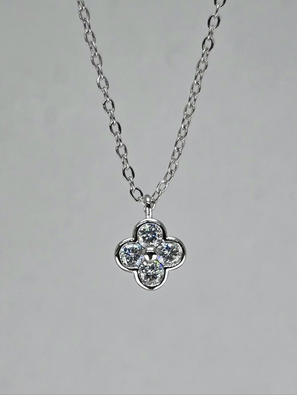 14k Gold-Filled Clover Pendant Necklace with Clear Moissanite 0.4tcw